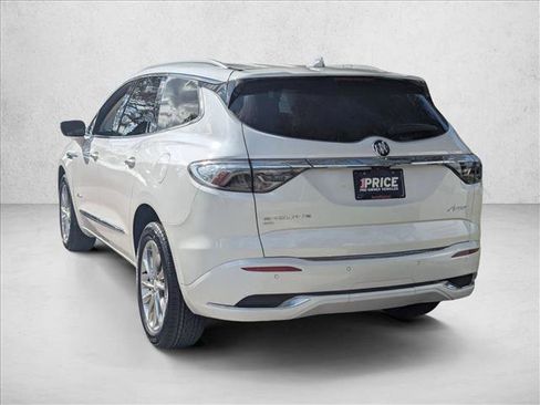 Used 2022 Buick Enclave Avenir w/ Avenir Technology Package image 8