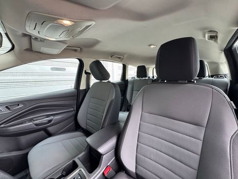 Used 2019 Ford Escape S image 15