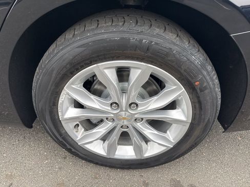 Used 2024 Chevrolet Malibu LT FWD image 10