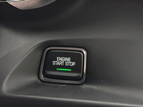 Used 2021 Chevrolet Camaro SS image 25