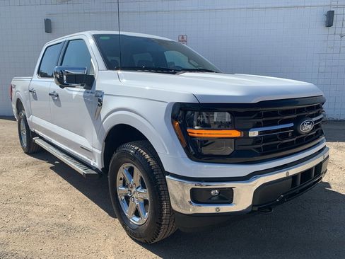 New 2025 Ford F150 XLT w/ Equipment Group 302A MID image 32