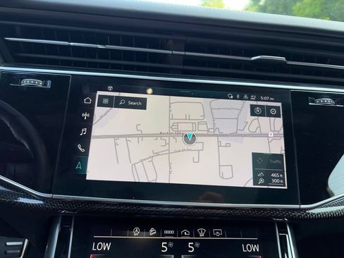 Used 2022 Audi SQ7 Prestige AWD/4WD image 17
