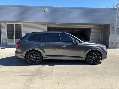 New 2026 Audi SQ7 Premium Plus image 4