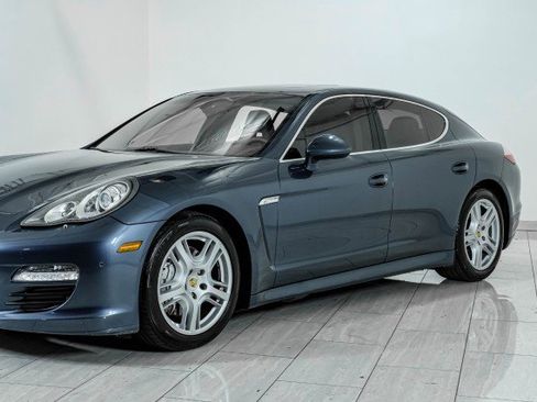 Used 2011 Porsche Panamera S image 50