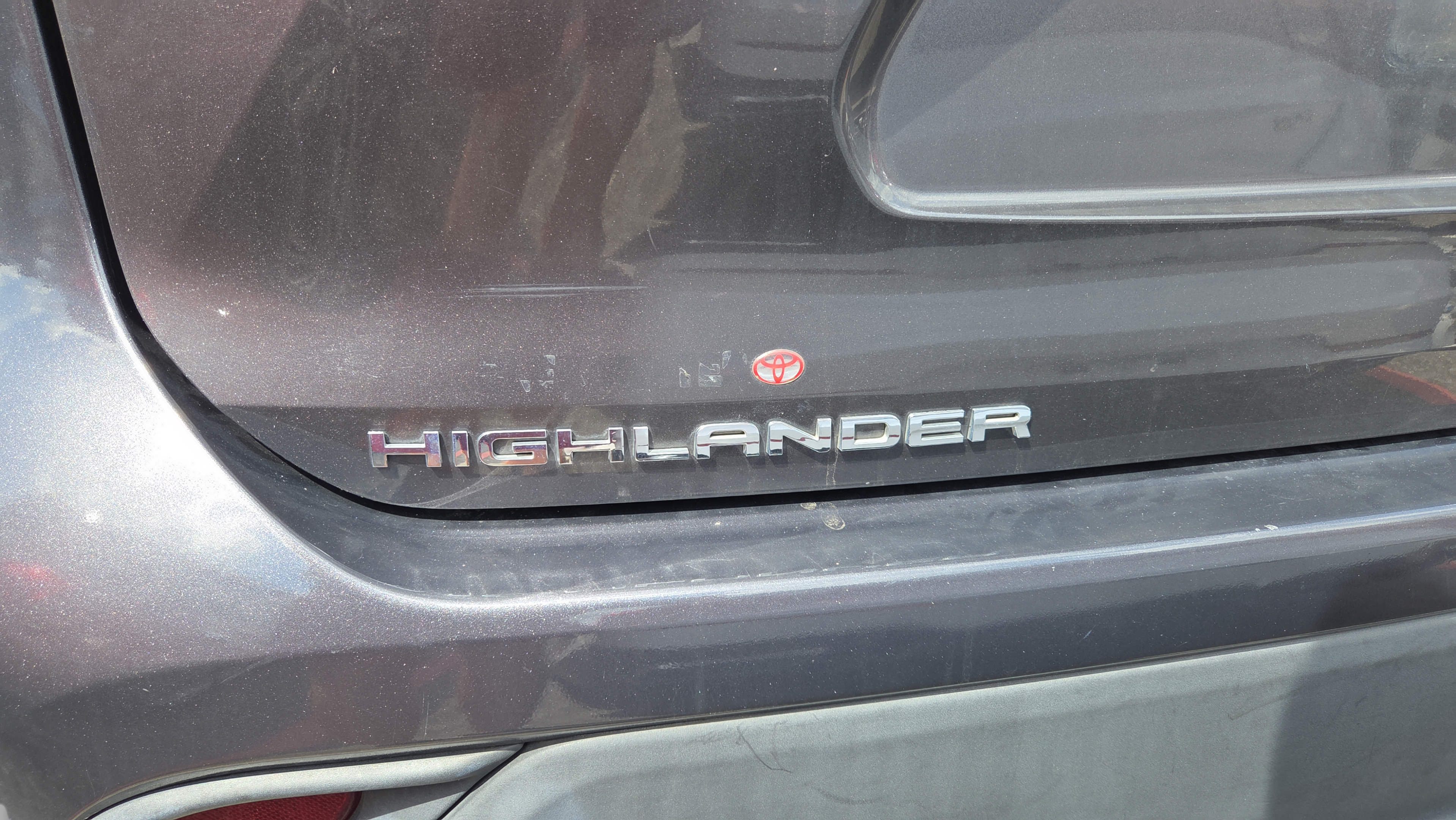 Certified 2020 Toyota Highlander L FWD image 6