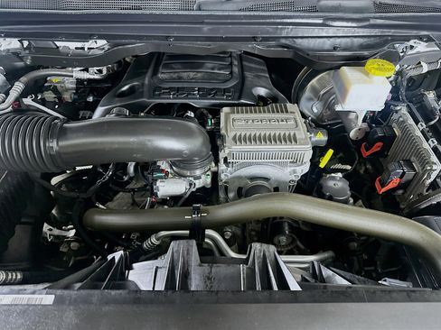 Used 2022 RAM 1500 Laramie image 32