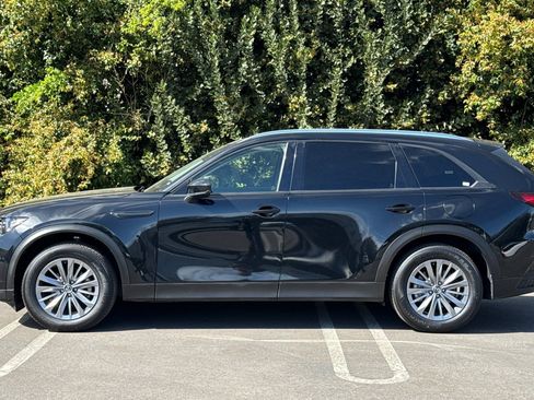 Certified 2024 MAZDA CX-90 3.3 Turbo w/ Preferred Plus image 8