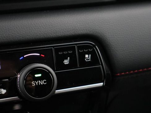 New 2026 Honda Pilot Black Edition image 17