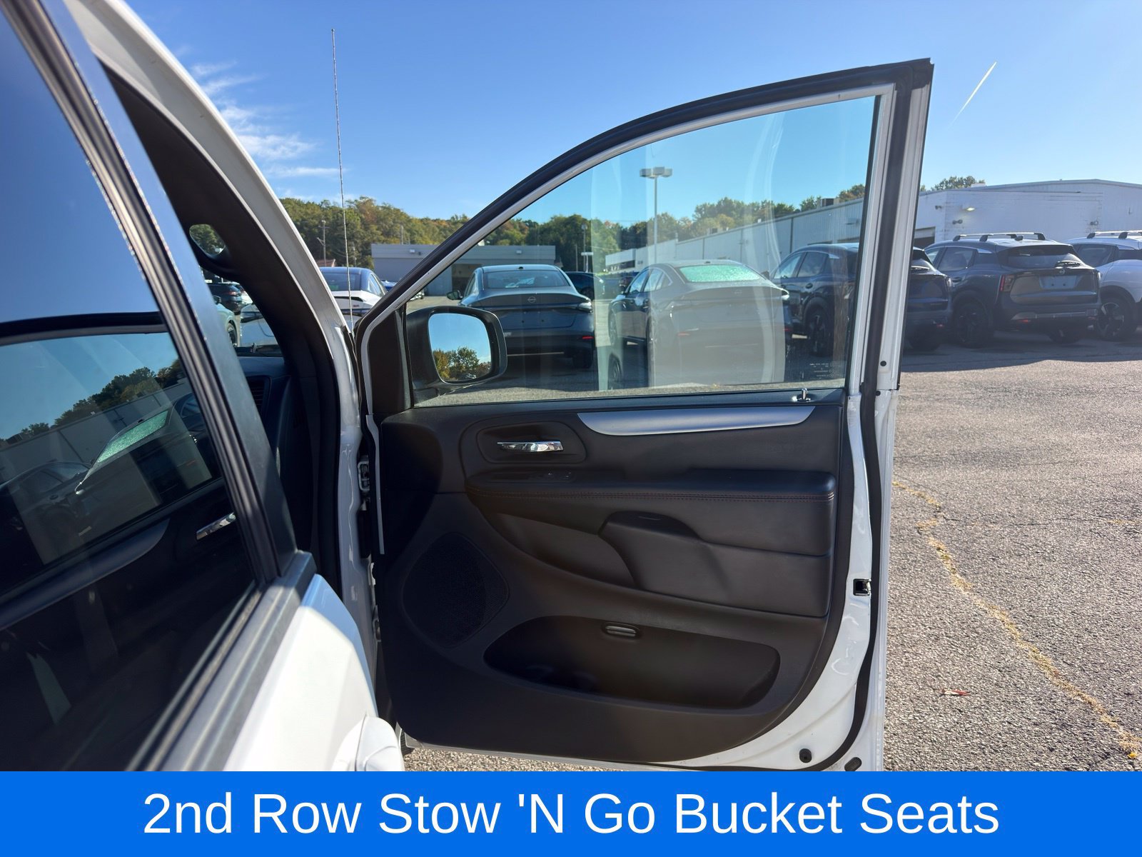 Used 2019 Dodge Grand Caravan GT FWD image 30