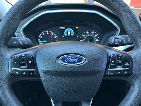 Used 2022 Ford Escape SE FWD image 22