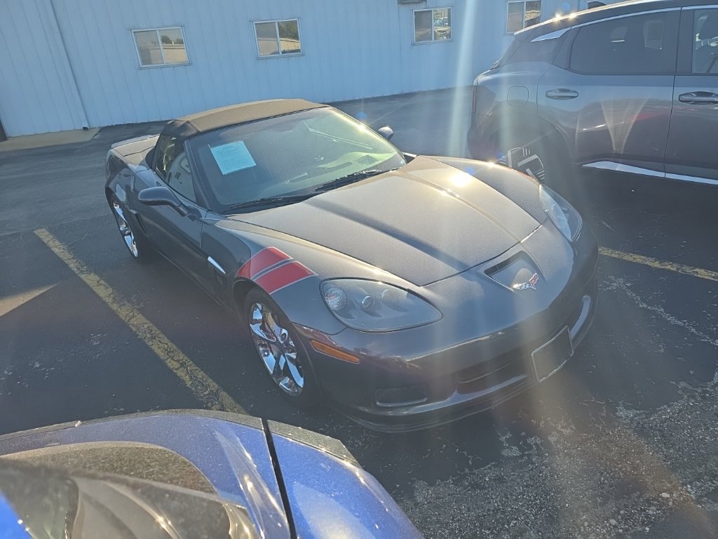 Used 2011 Chevrolet Corvette Grand Sport w/ Preferred Equipment Group RWD image 3