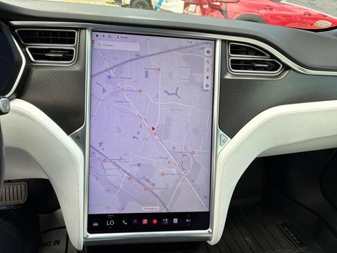 Used 2017 Tesla Model S 75D AWD/4WD image 30