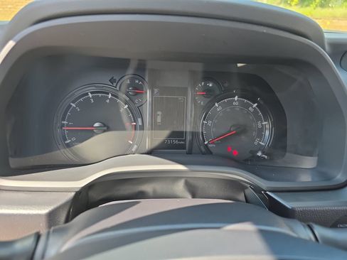 Used 2020 Toyota 4Runner SR5 Premium AWD/4WD image 21