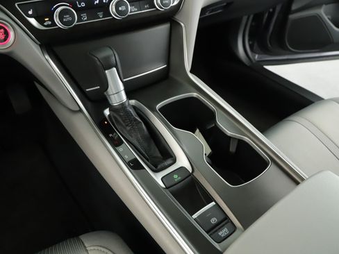 Used 2020 Honda Accord EX image 15