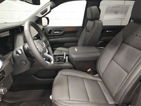 New 2026 GMC Yukon XL Denali w/ Sun & Power Step Package image 23