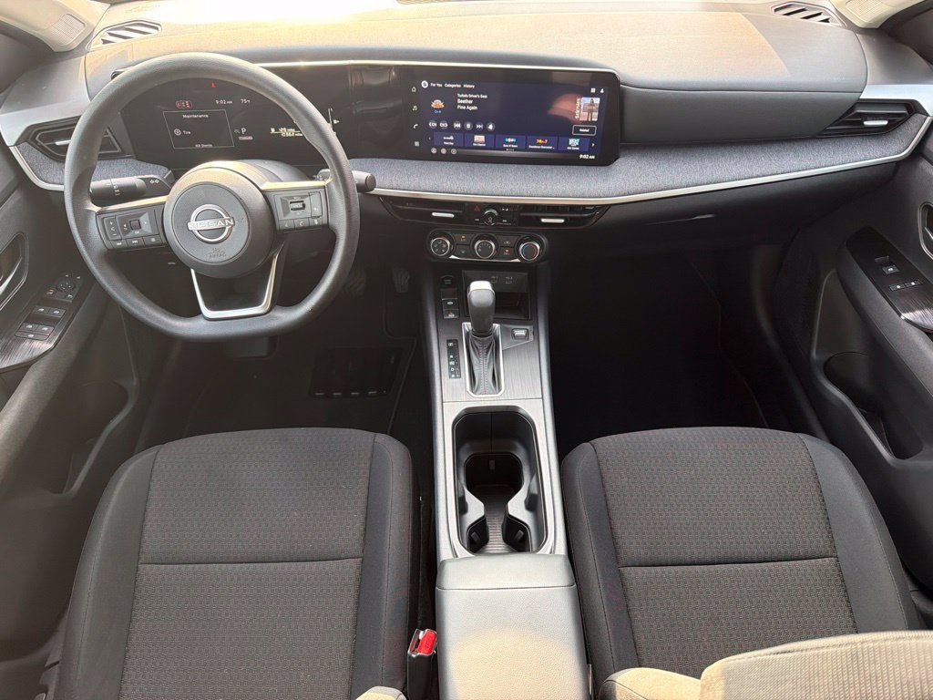 Used 2026 Nissan Kicks S FWD image 17