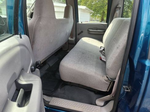 Used 2000 Ford F350 XL RWD image 11