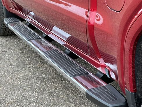 New 2026 GMC Sierra 1500 SLT w/ SLT Premium Plus Package image 10