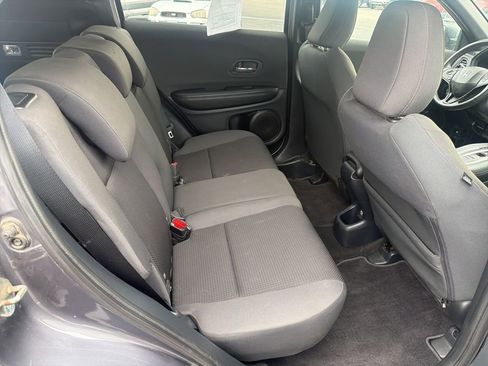 Used 2021 Honda HR-V Sport image 23