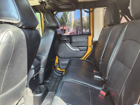 Used 2014 Jeep Wrangler Unlimited Sport w/ Power Convenience Group AWD/4WD image 12