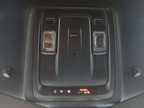 Used 2023 GMC Yukon XL SLE w/ Max Trailering Package AWD/4WD image 7