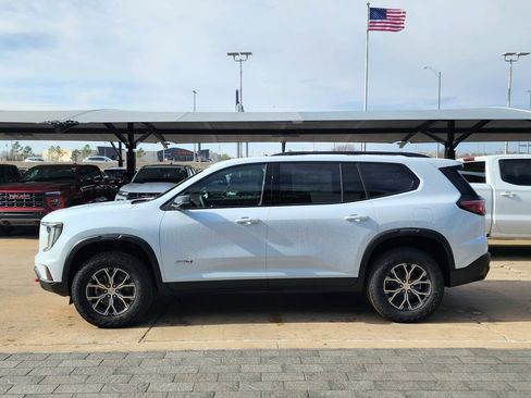 New 2026 GMC Acadia AT4 w/ Luxury Package image 7