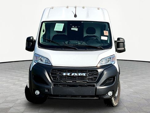 Used 2023 RAM ProMaster 2500 w/ Driver Convenience Group FWD image 2