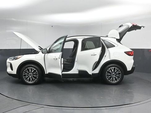 Certified 2024 Ford Escape Base w/ PHEV Premium Package image 53