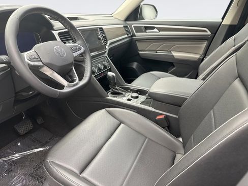 Used 2023 Volkswagen Atlas SE AWD/4WD image 10