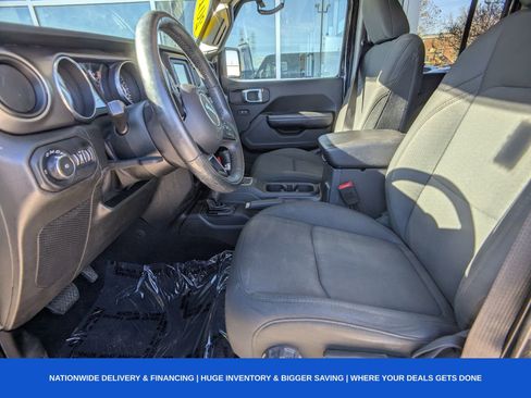 Used 2019 Jeep Wrangler Unlimited Sport S image 13