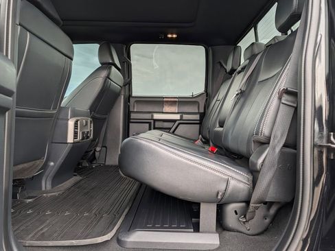 Certified 2022 Ford F250 Lariat w/ Lariat Value Package AWD/4WD image 12