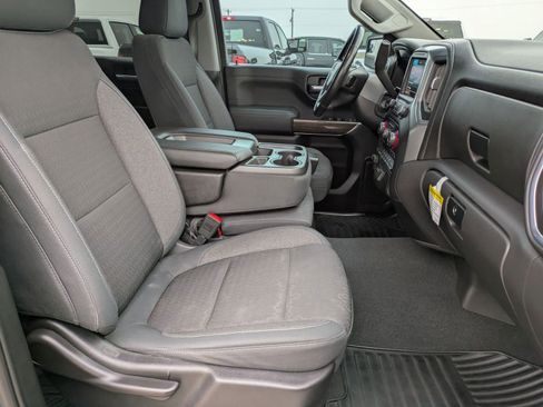 Used 2019 Chevrolet Silverado 1500 LT w/ Texas Edition image 27