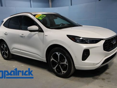 Used 2024 Ford Escape ST-Line Elite w/ Premium Technology Package AWD/4WD image 1