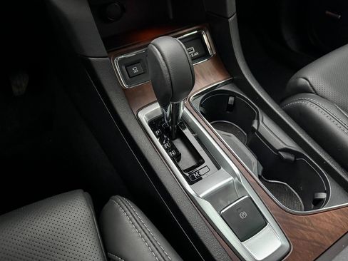 Certified 2024 Subaru Ascent Touring image 20