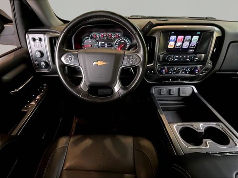 Used 2018 Chevrolet Silverado 1500 LT w/ All Star Edition AWD/4WD image 9