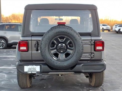 New 2026 Jeep Wrangler Sport AWD/4WD image 19