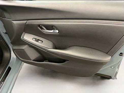 Used 2024 Nissan Sentra SV w/ All-Weather Package image 32