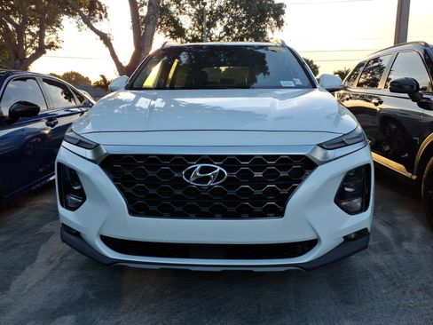 Used 2019 Hyundai Santa Fe FWD image 2