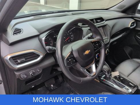 Used 2023 Chevrolet TrailBlazer ACTIV AWD/4WD image 11