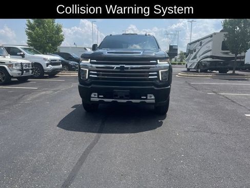 Used 2022 Chevrolet Silverado 2500 High Country w/ Z71 Off-Road Package AWD/4WD image 2