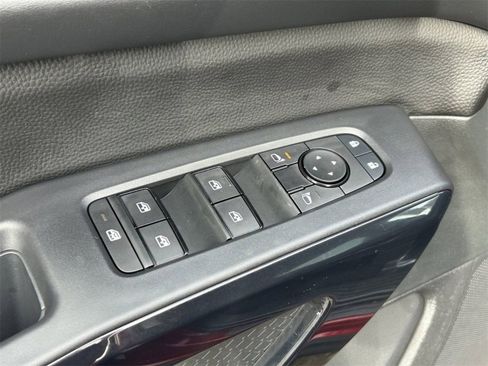 New 2026 Nissan Pathfinder SV FWD image 36