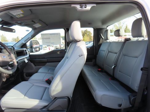 New 2026 Ford F250 XL w/ Snow Plow Prep Package image 18