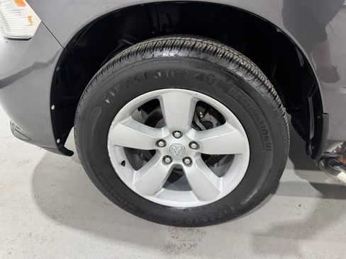 Used 2015 RAM 1500 Express RWD image 8