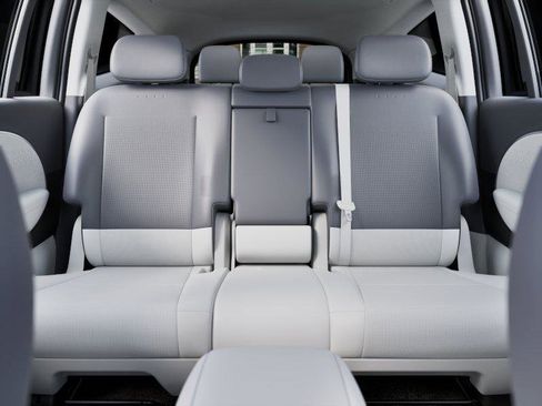 New 2026 Hyundai Ioniq 9 SEL AWD/4WD image 12