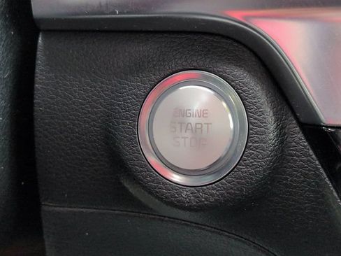 Used 2024 Kia Telluride SX w/ Towing Package FWD image 28