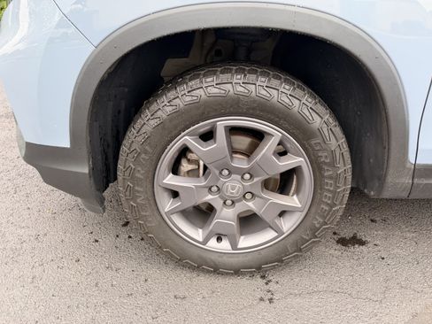 Used 2024 Honda Passport TrailSport image 7