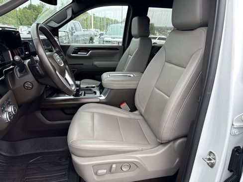 Used 2022 GMC Sierra 1500 SLT w/ SLT Premium Plus Package image 13