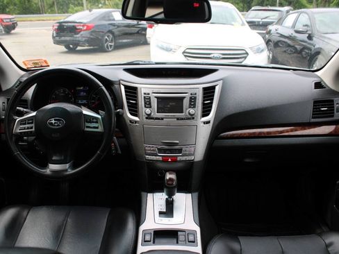 Used 2013 Subaru Legacy 2.5i Limited AWD/4WD image 31