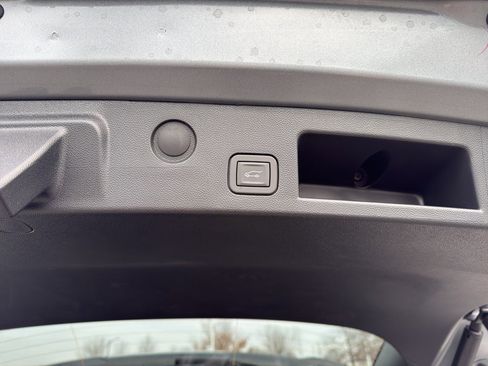 New 2026 Chevrolet Equinox RS image 27