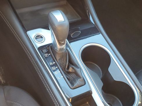 Used 2023 Nissan Altima 2.5 SV image 23